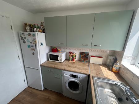 1 bedroom Flat to let in Fontwell Road, Burton Upon Trent, Branston, DE14
