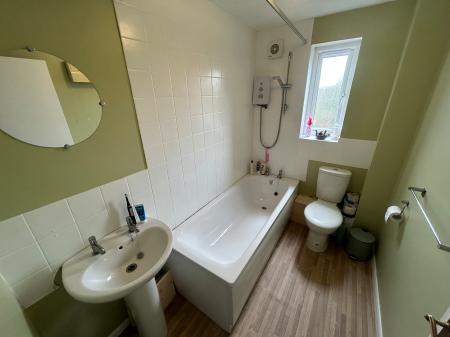1 bedroom Flat to let in Fontwell Road, Burton Upon Trent, Branston, DE14