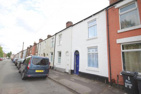 2 bedroom Terraced House to let in Clarence Street, Staffordshire, Burton upon Trent, DE14