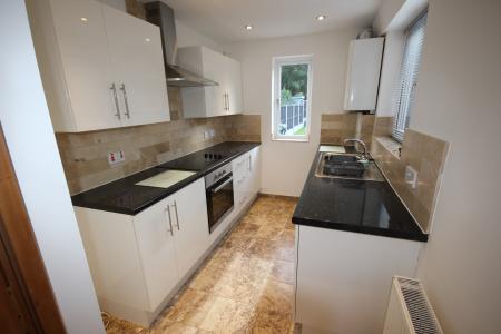 2 bedroom Terraced House to let in Bridge Street, Derbyshire, Castle Gresley, DE11