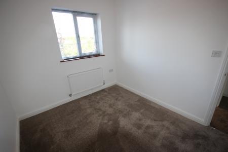 2 bedroom Terraced House to let in Bridge Street, Derbyshire, Castle Gresley, DE11