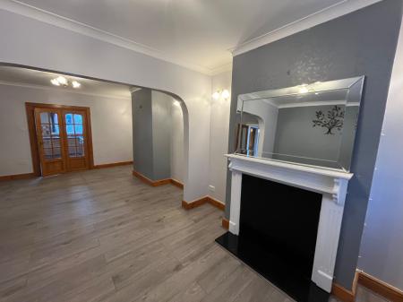 3 bedroom House to let in Eldon Street, Winshill, Burton upon Trent, DE15