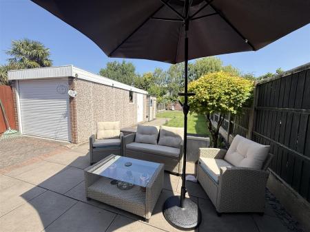 2 bedroom Semi-detached house for sale in Beech Avenue, Stretton, Burton-On-Trent