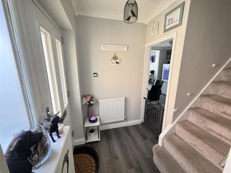 2 bedroom Semi-detached house for sale in Beech Avenue, Stretton, Burton-On-Trent