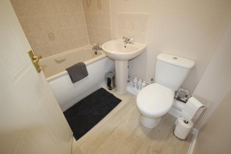 1 bedroom Flat to let in Birkdale Avenue, Burton Upon Trent, Branston, DE14