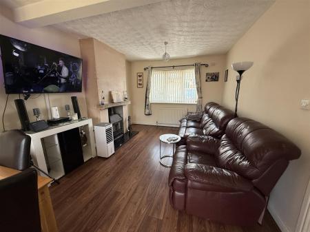 3 bedroom Semi-detached house for sale in Green Lane, Tutbury, Burton-On-Trent