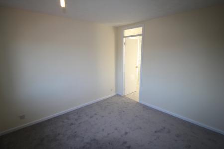 4 bedroom Detached house to let in Severn Close, Burton Upon Trent, Stretton, DE13