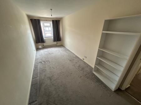 4 bedroom Detached house to let in Severn Close, Burton Upon Trent, Stretton, DE13