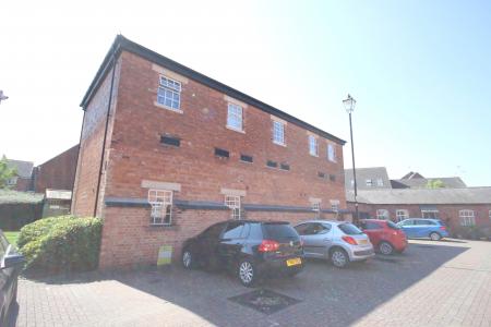 1 bedroom Apartment to let in Caroline Court, Burton upon Trent, DE14