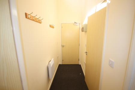 1 bedroom Apartment to let in Caroline Court, Burton upon Trent, DE14