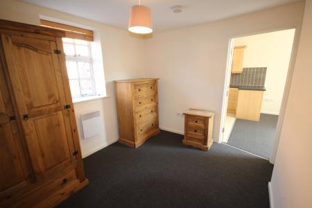 1 bedroom Apartment to let in Caroline Court, Burton upon Trent, DE14