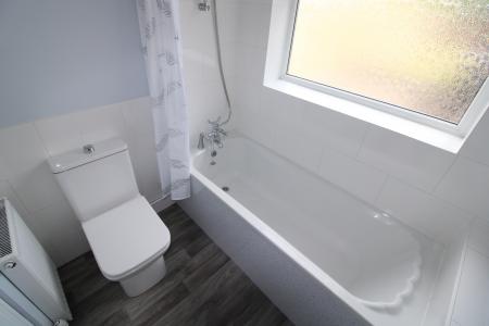 2 bedroom Terraced House to let in Victoria Crescent, Staffordshire, Burton upon Trent, DE14
