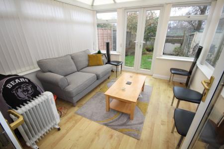 2 bedroom Terraced House to let in Caraway Drive, Burton Upon Trent, Branston, DE14