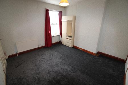 3 bedroom Terraced House to let in South Broadway Street, Staffordshire, Burton upon Trent, DE14