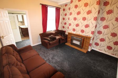3 bedroom Terraced House to let in South Broadway Street, Staffordshire, Burton upon Trent, DE14