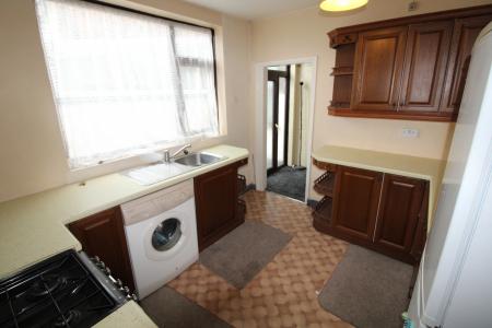 3 bedroom Terraced House to let in South Broadway Street, Staffordshire, Burton upon Trent, DE14