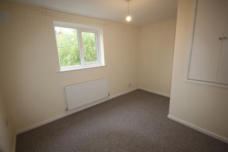 2 bedroom Terraced House to let in Wyggeston Street, Staffordshire, Burton upon Trent, DE13