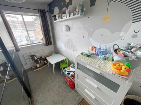 2 bedroom House to let in Primrose Drive, Branston, DE14