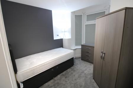 Calais Road, Burton upon Trent, DE13