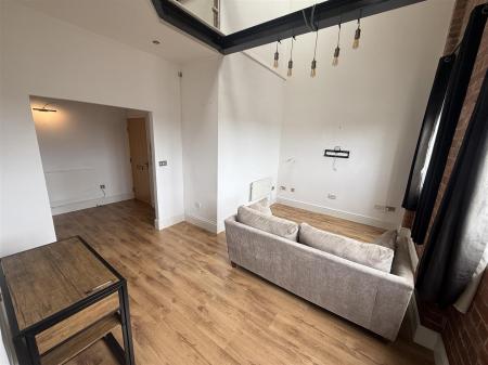 1 bedroom Duplex for sale in Horninglow Street, Burton-On-Trent