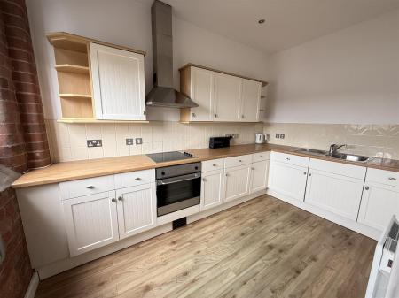 1 bedroom Duplex for sale in Horninglow Street, Burton-On-Trent