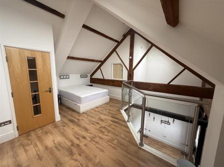 1 bedroom Duplex for sale in Horninglow Street, Burton-On-Trent