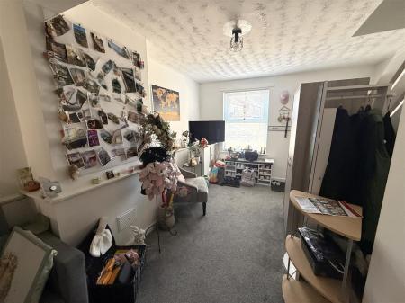 2 bedroom Terraced House for sale in Victoria Crescent, Burton-On-Trent