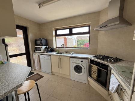 2 bedroom Detached bungalow for sale in Scropton Road, Hatton, Derby
