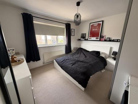 3 bedroom End of terrace house for sale in Brackenwood Road, Burton-On-Trent