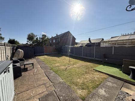 3 bedroom Semi-detached house for sale in Tennyson Road, Burton-On-Trent