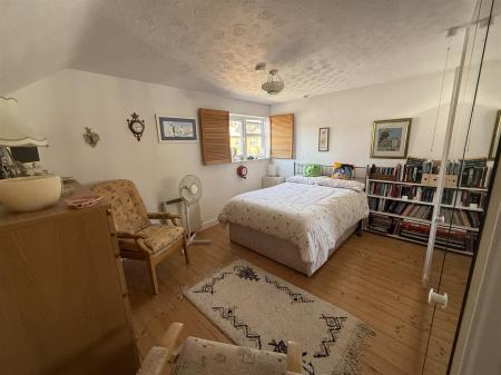 3 bedroom Detached house for sale in Forest Road, Outwoods, Burton-On-Trent