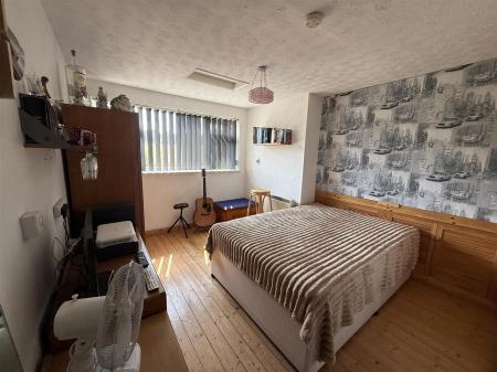 3 bedroom Detached house for sale in Forest Road, Outwoods, Burton-On-Trent