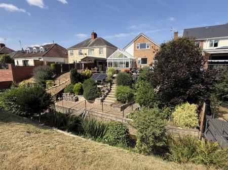 3 bedroom Detached house for sale in Forest Road, Outwoods, Burton-On-Trent