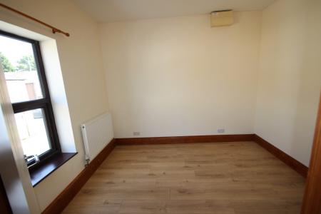 1 bedroom Flat to let in Dallow Street, Staffordshire, Burton upon Trent, DE14