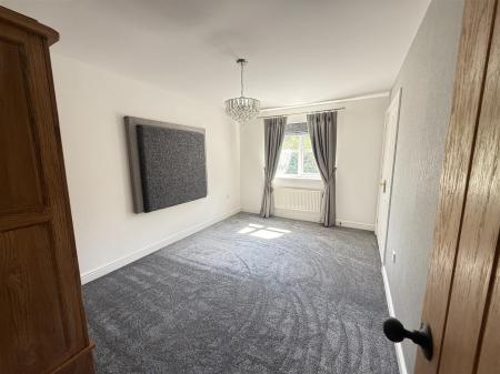 4 bedroom Detached house for sale in Oak Close, Castle Gresley