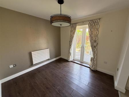 4 bedroom Detached house for sale in Oak Close, Castle Gresley, Swadlincote