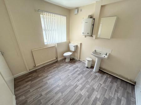 1 bedroom Flat to let in Bath Road, Wolverhampton, Wolverhampton, WV1