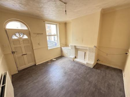 2 bedroom Terraced House for sale in Napier Street, Burton-On-Trent