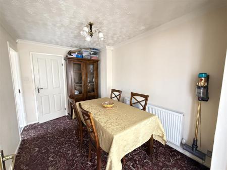 3 bedroom Detached house for sale in Woodmans Croft, Hatton, Derby