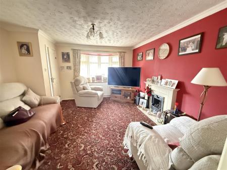 3 bedroom Detached house for sale in Woodmans Croft, Hatton, Derby