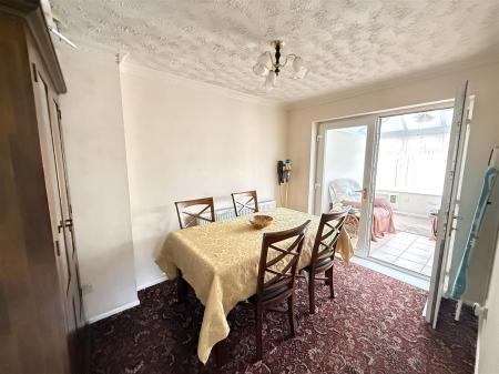 3 bedroom Detached house for sale in Woodmans Croft, Hatton, Derby