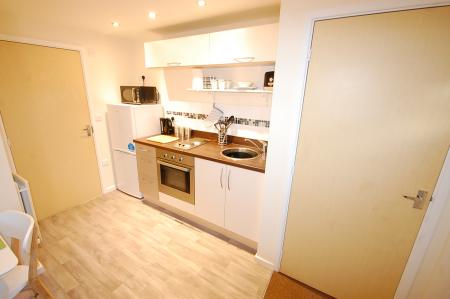 1 bedroom Apartment to let in Wildhay Brook, Hilton, DE65