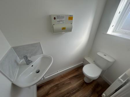 3 bedroom House to let in Bass Cottages, Burton upon Trent, DE14