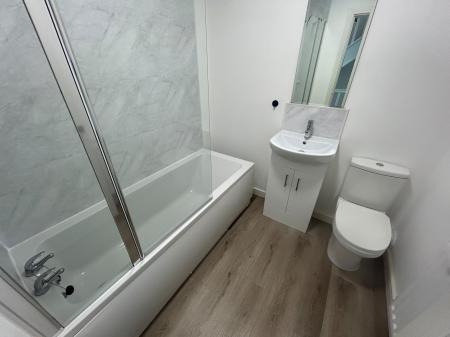 3 bedroom House to let in Bass Cottages, Burton upon Trent, DE14
