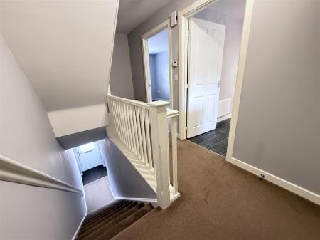 2 bedroom Duplex for sale in Jeque Place, Burton-On-Trent