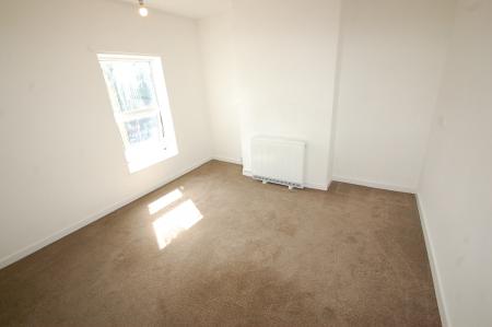 1 bedroom Terraced House to let in Princess Street, Staffordshire, Burton upon Trent, DE14
