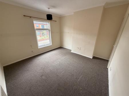 3 bedroom Terraced House for sale in Hill Street, Burton-On-Trent