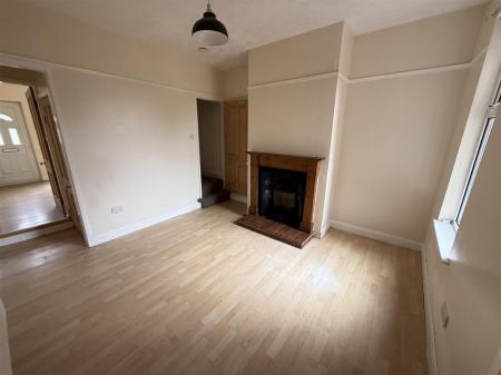 3 bedroom Terraced House for sale in Hill Street, Burton-On-Trent