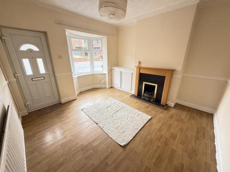 3 bedroom Terraced House for sale in Hill Street, Burton-On-Trent