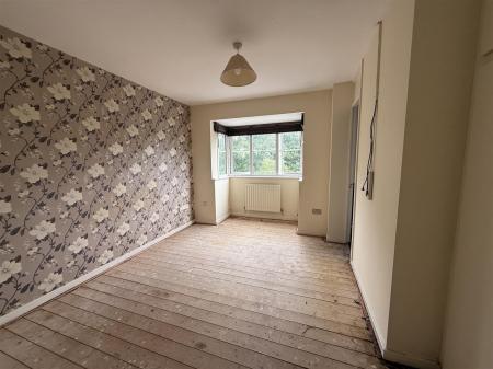 3 bedroom Town house for sale in Blythfield, Burton-On-Trent